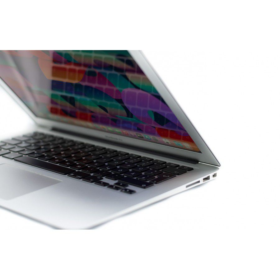 MacBook Air 13" 2015 Silver (1,6-2,7GHz/i5/4GB/256GBSSD)